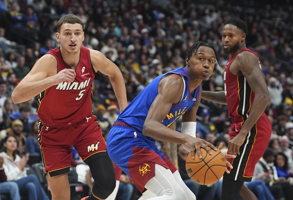 梅赛德斯依 梅赛德斯依