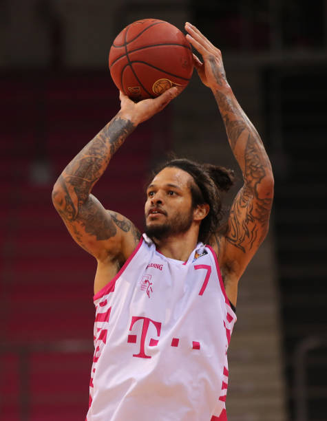 希门尼斯在 希门尼斯在